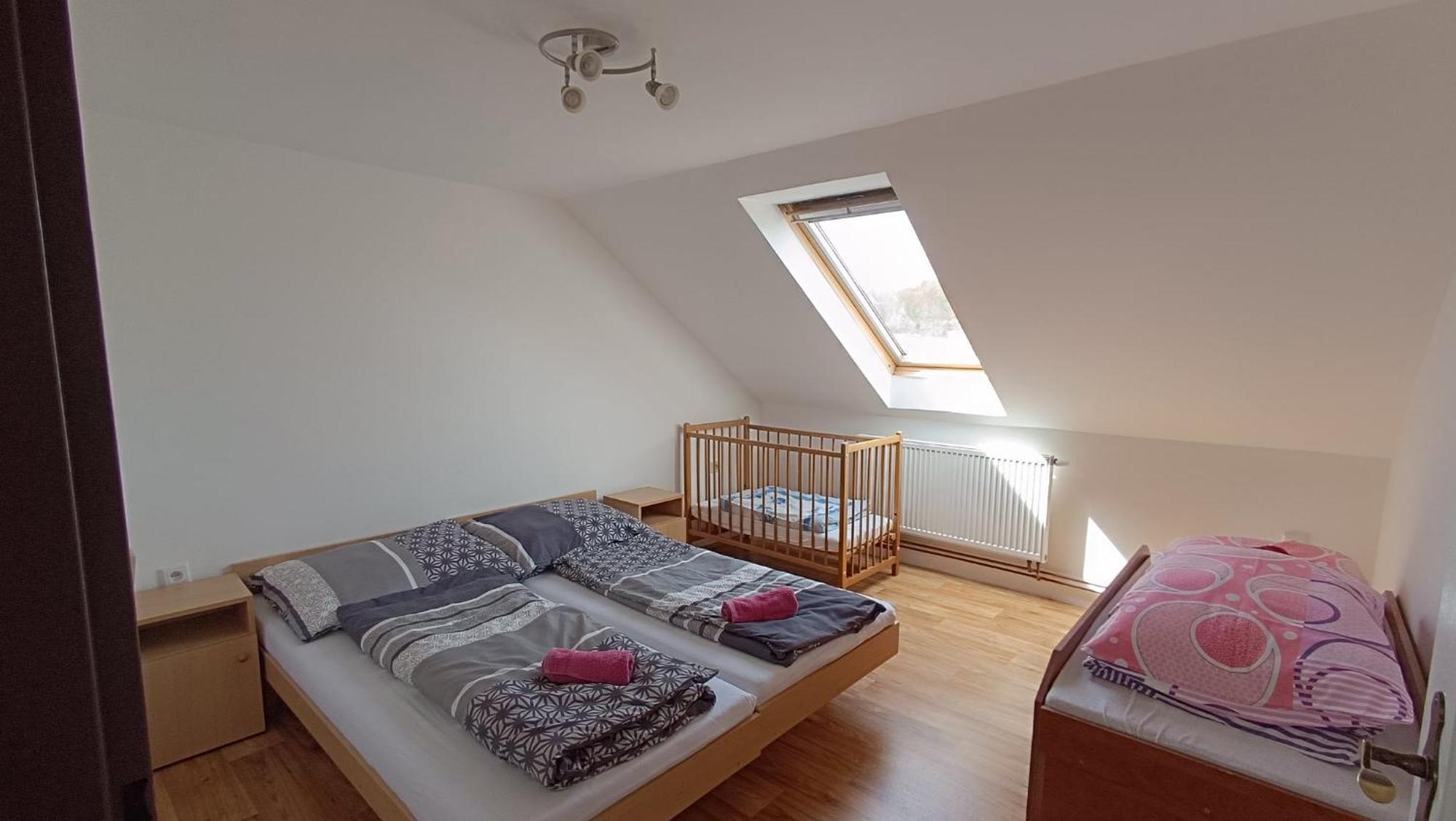 Apartment Vcelakov ภายนอก รูปภาพ